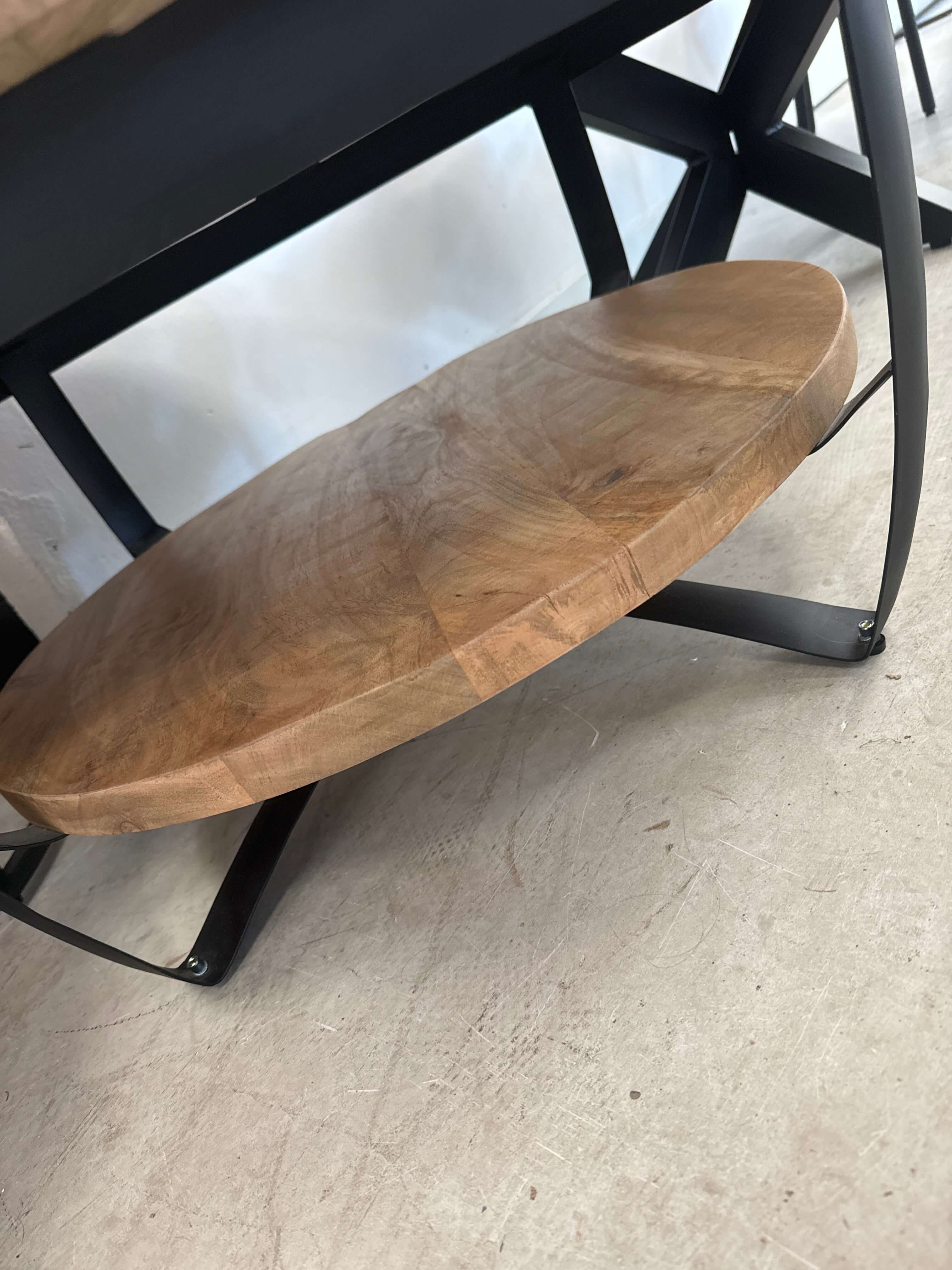 Bas Couchtisch 90 cm