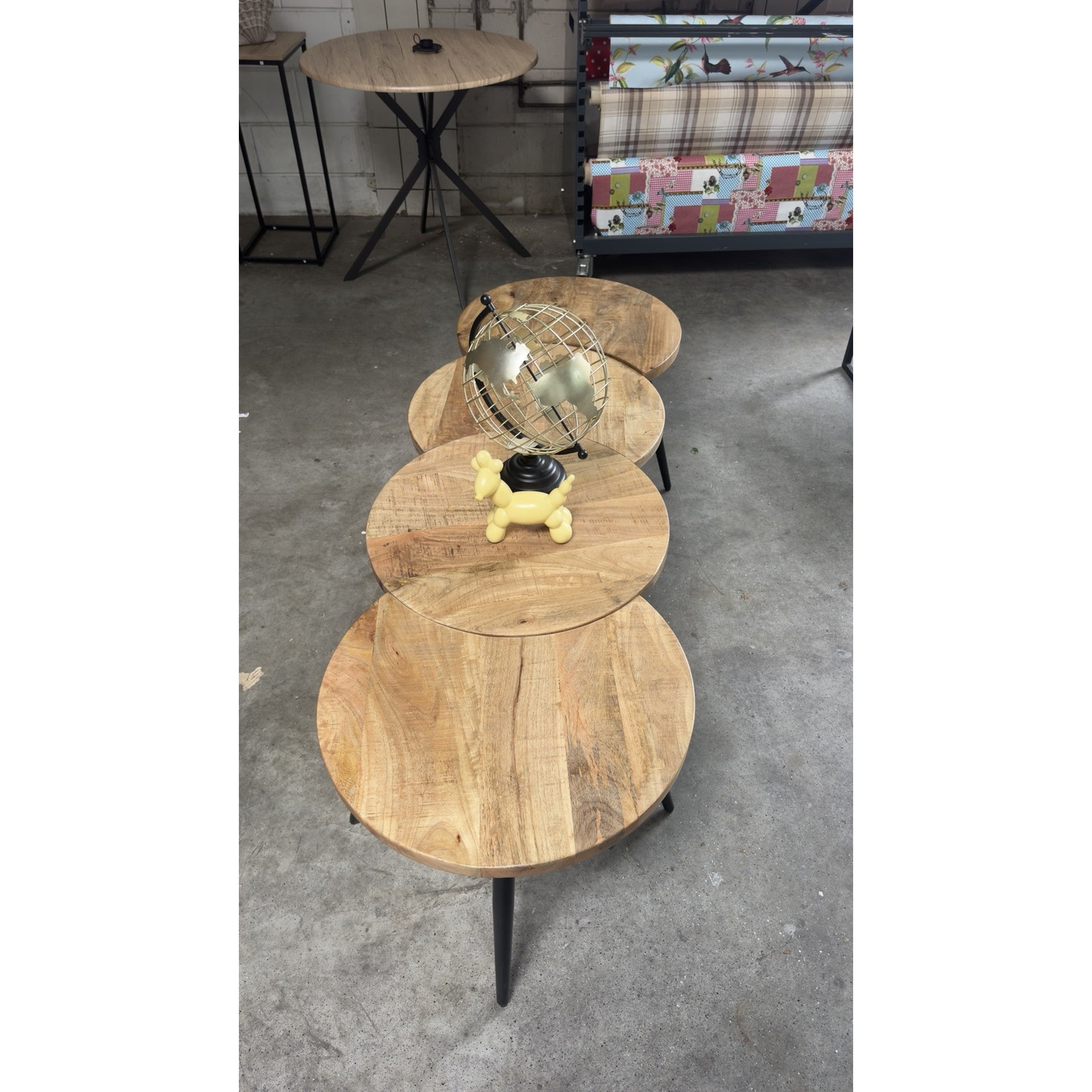 Filou Industriële Salontafel (Set Van 4 Tafels) - Mangohout Met Metaal