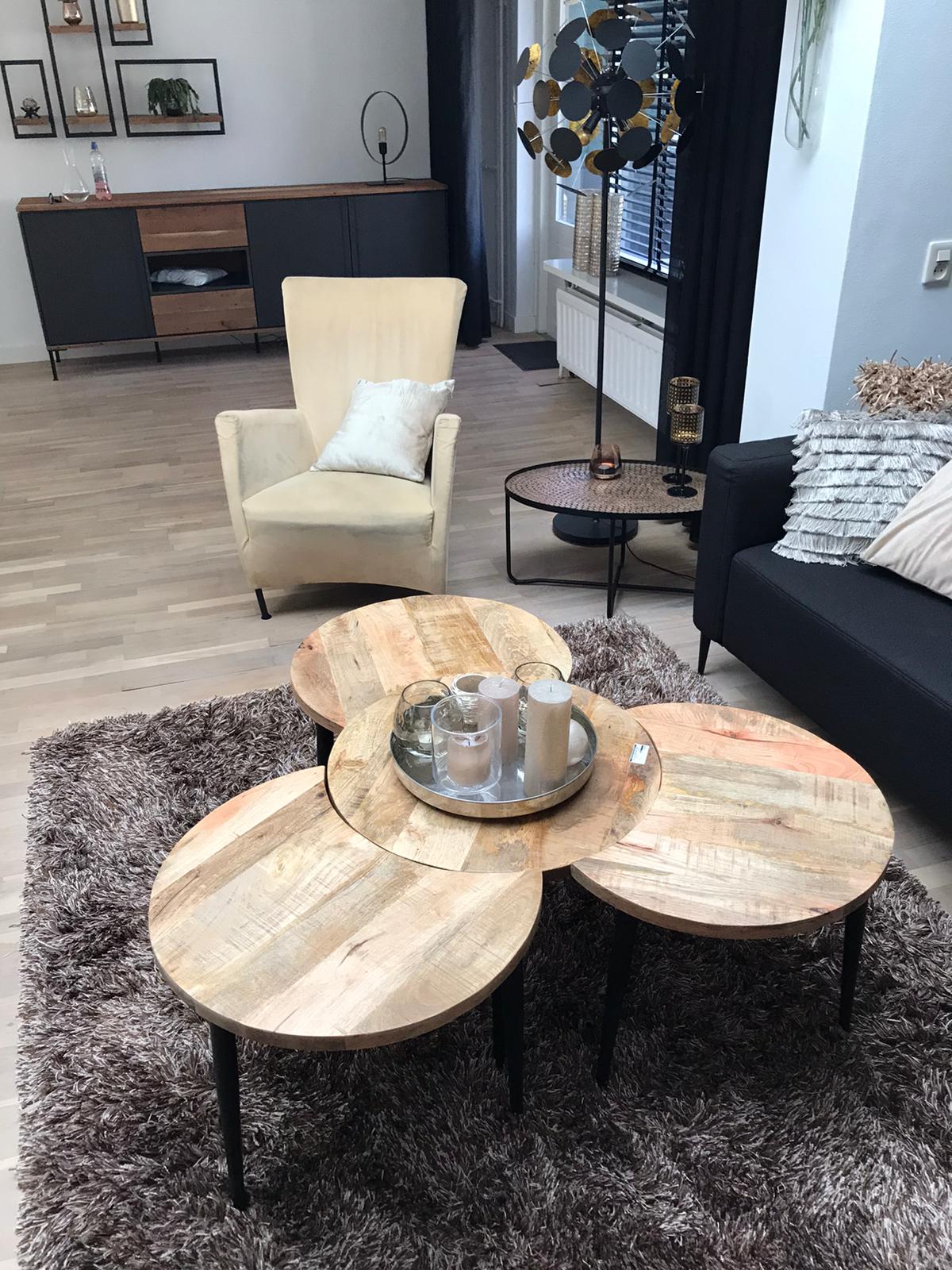 Filou Industrie-Couchtisch (4er-Set) – Mangoholz mit Metall