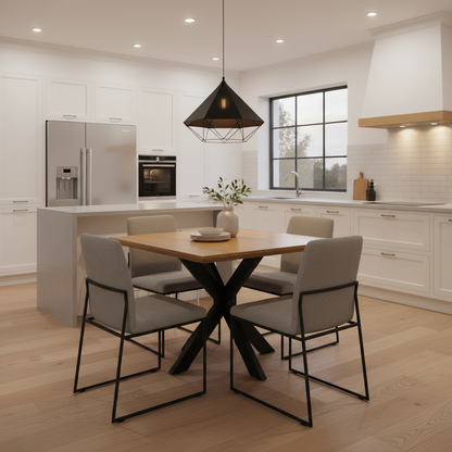 Eettafel vierkant 110x110