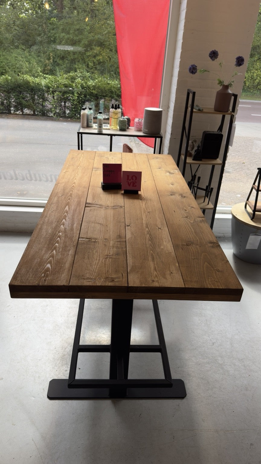 Industriële Bartafel 165 cm – Steigerhouten Blad & Zwart Stalen Onderstel
